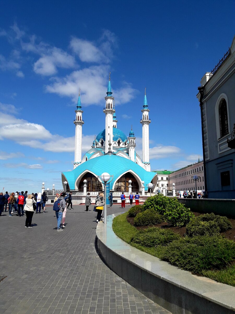 Сайт экскурсии казань. Кремль кул Шариф. Казанский Кремль Казань. Кул-Шариф Казанский Кремль часы. Казань Кремль экскурсии.