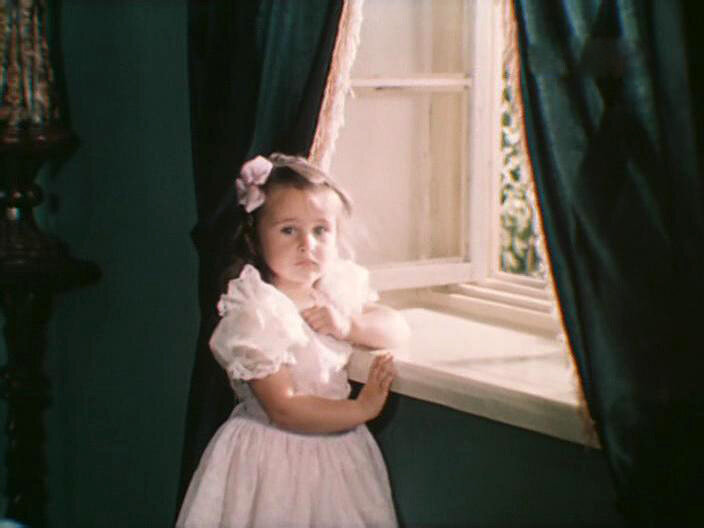 ''Дубровский ''1988 .Маша Троекурова в детстве.Играет Машу актриса Рада Никифорова.yandex.ru  www.kino