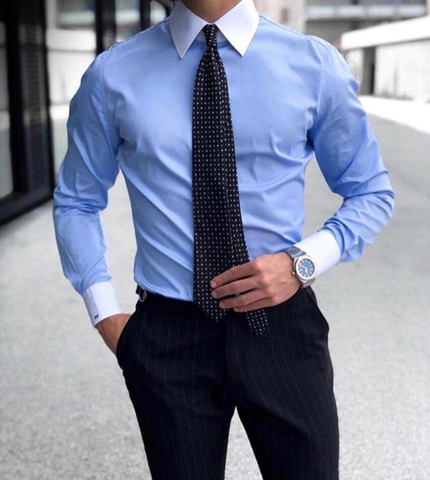 Психолог Дмитрий Галанцев рассказывает о 5 самых распространённых причинах лени и объясняет, как с ней справиться:   
1. Отсутствие мотивации 
Характерным примером данного типа лени являются ситуации, когда человек понимает, что нужно выполнить ту или иную работу, но не может себя заставить. Возникает нежелание что-то делать. Или желание что-то не делать. Люди буквально ощущают внутреннее сопротивление и борьбу. 

2. Страх 
Страх неизвестности или страх, основанный на предыдущем негативном опыте. Порой человек боится не чего-то негативного, а, наоборот, известности, славы, успеха — всего того, что вырывает человека из привычного образа жизни. 

3. Недостаток энергии 
Чаще всего это следствие трёх факторов: недостаточного количества сна, неправильного питания и отсутствия регулярной физической активности.