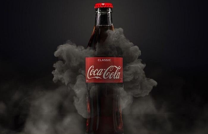 На сегодняшний день Coca-Cola остается самым популярным напитком в мире.