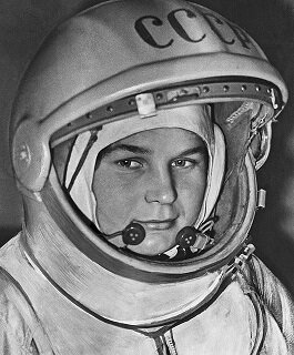 Валентина Терешкова - первая женщина-космонавт