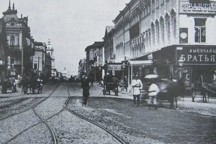              Одна из древнейших улиц Москвы - ул. Великая