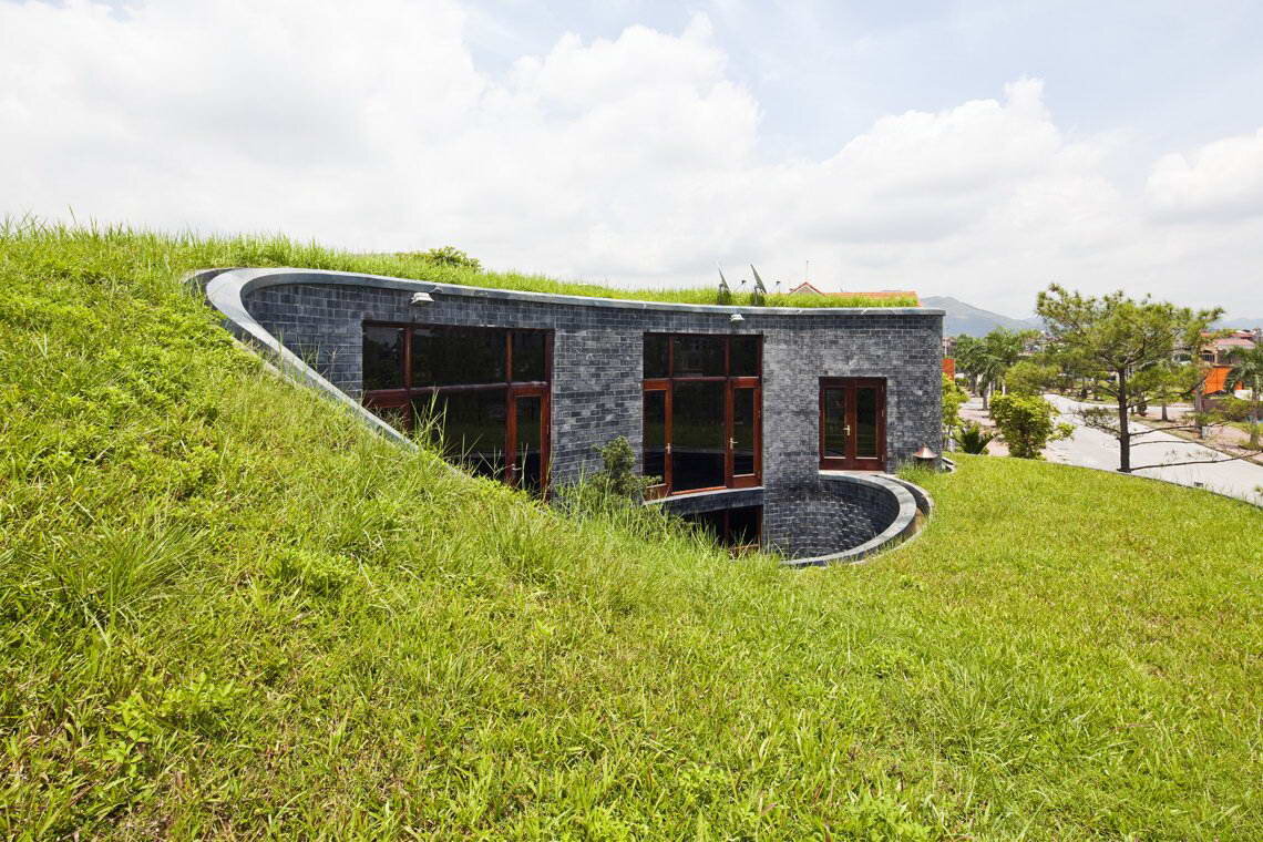 Stone House, Ханой, Вьетнам. Архитекторы - vo trong nghia Architects