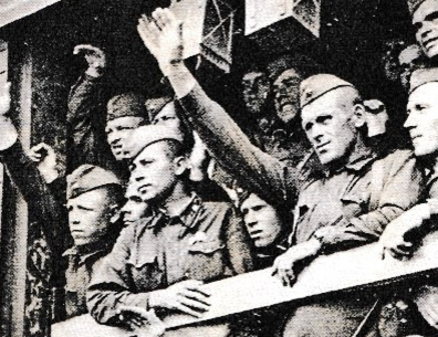 Трофеи солдаты были простыми: ткани, обувь, одежда, сахар, мыло, швейные иголки