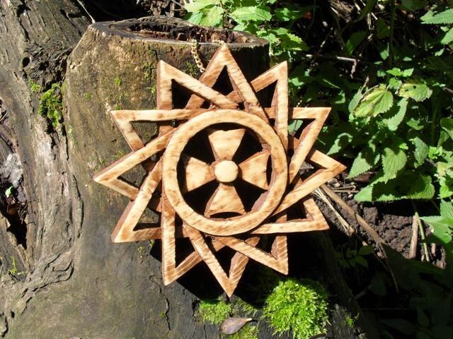 Звезда Эрцгаммы из дерева