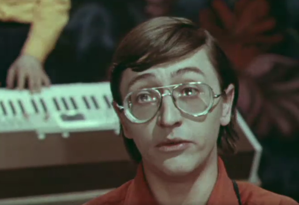 Кадр из музыкального фильма "Посиделки" (1977)