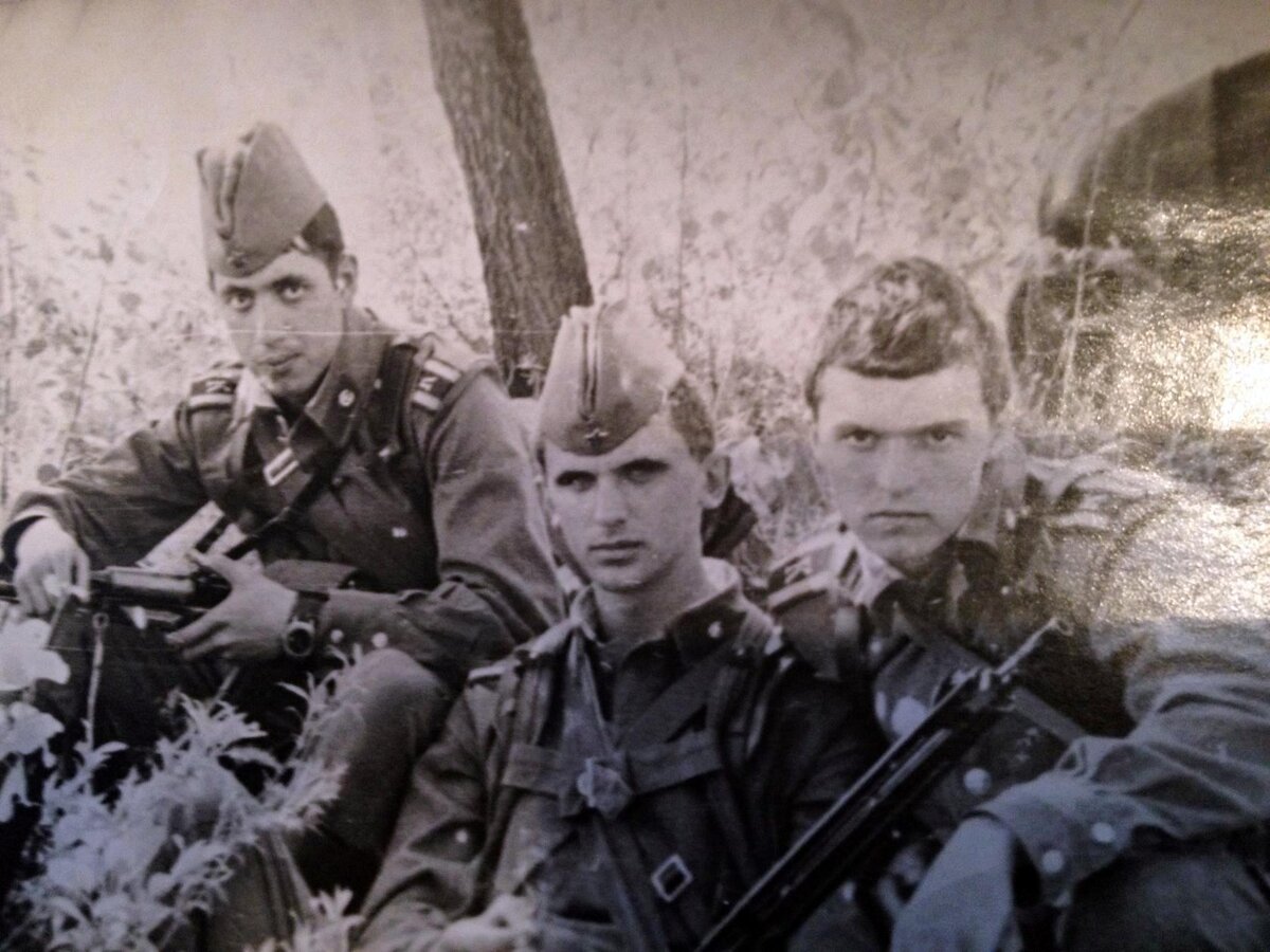 Годы учебы. Курсанты ВПУ МВД СССР.  Картинка взята из открытых источников интернета. Может публиковаться в различных социальных сетях.