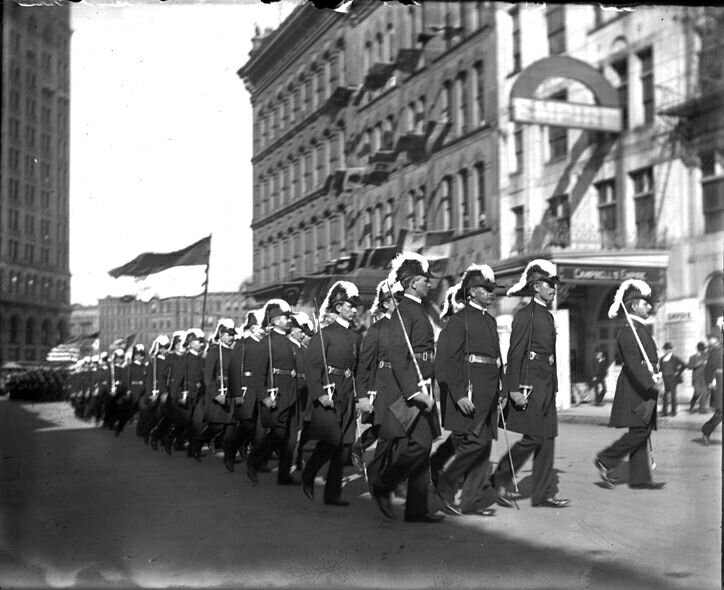 США, шествие братства Рыцарей Колумба.