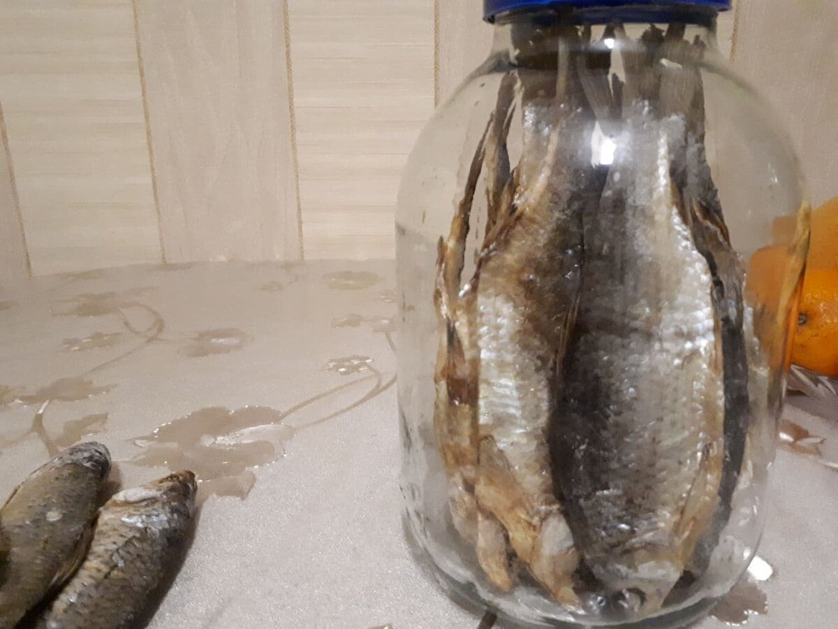 Свекровь положила в банку