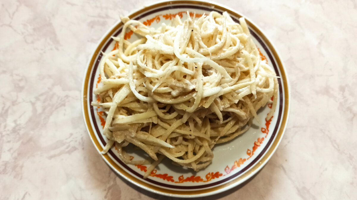 Картошка обваленная в муке