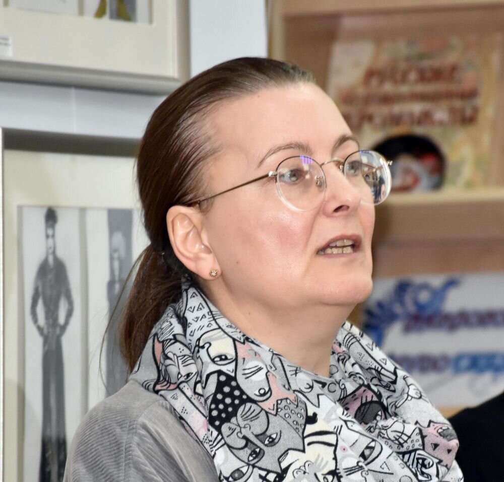 Автор проекта, старший преподаватель Школы дизайна НИУ ВШЭ и доцент сергиевопосадского филиала ВГИК Любовь ХОБОТОВА
рассказала, для чего она с единомышленниками начала этот проект.