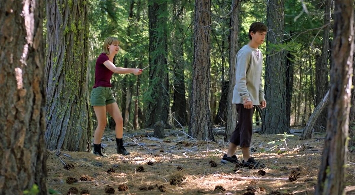 Скриншот из триллера "In the Forest".