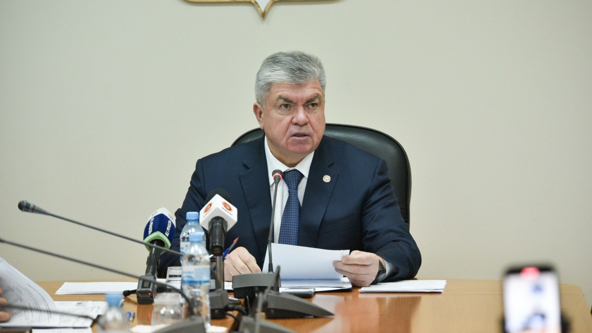     В Набережных Челнах мэр Наиль Магдеев предложил освободить семьи мобилизованных от имущественных налогов. Такой вопрос поручили проработать финансовому блоку исполнительного комитета в ходе аппаратного совещания.