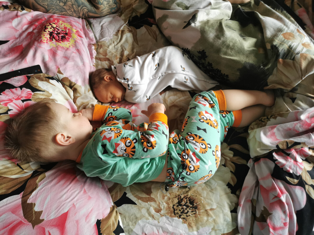 Мои сыночки отдыхают