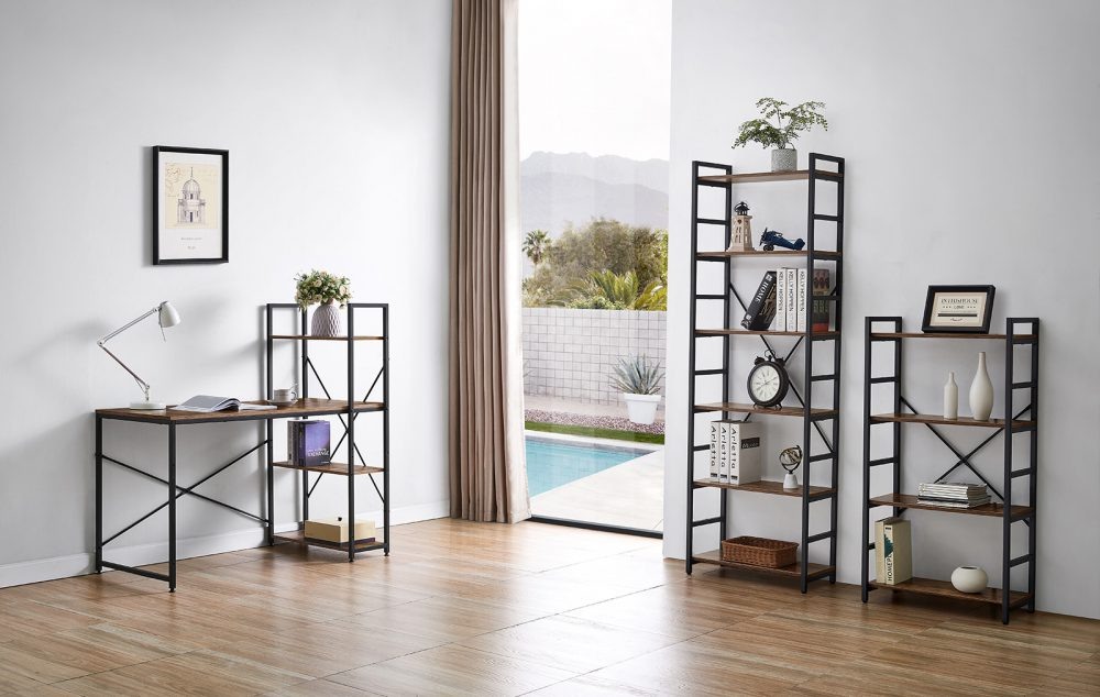 Стильная, современная мебель в модном цвете Vintage Grain характеризующаяся  лаконичностью выразительных средств, простотой, точностью и ясностью композиции.  Отвергая классические приёмы творчества и традиционные художественные материалы, здесь  используются промышленные и природные материалы простых геометрических форм, нейтральных цветов и малых объёмов.   
Стол совмещенный со стеллажом S02: 120*60*h74см., стеллаж: 64*24*h122см. Материал: стойкий к царапинам, водоотталкивающий, ламинированный МДФ, металл. Цвет: VINTAGE GRAIN. Цена - 7600р. 
Мебель серии S в наличие на складе в Москве (пересекается по цвету с угловым письменным столом KIWI). Отправим ТК в любой регион.   