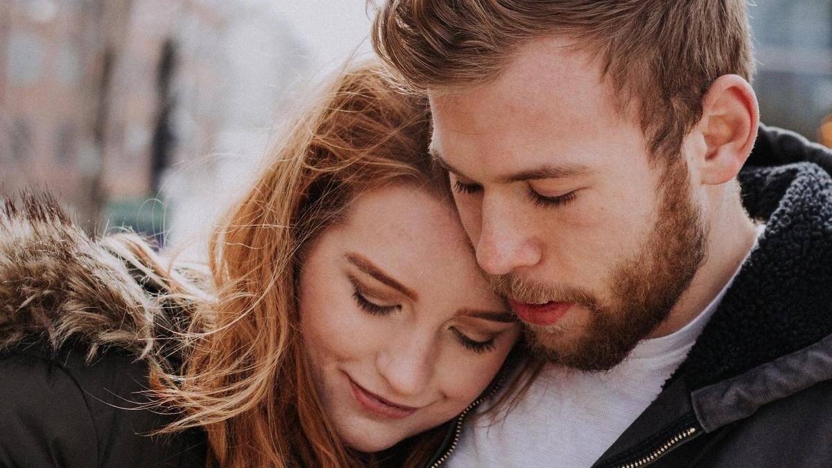    Влюбленная пара:Unsplash/Joanna Nix-Walkup