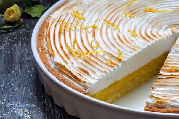 Lemon Meringue Supreme Cake HD