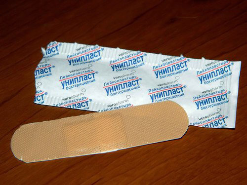 Бактерицидный пластырь