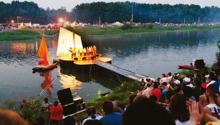 А это уже 2017 год.