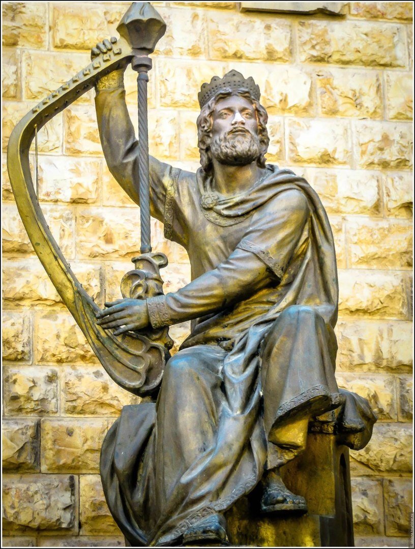 Царь Давид, если что, выглядел примерно так