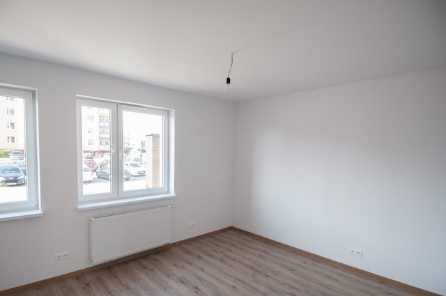 Если мы мечтаем о хорошо спроектированной и красиво обставленной квартире, это стоит учитывать при покупке. Почему? Покупка квартиры - это инвестиции в течение многих лет, поэтому она должна соответствовать нашим ожиданиям как в настоящем, так и в будущем. Итак, как правильно выбрать?