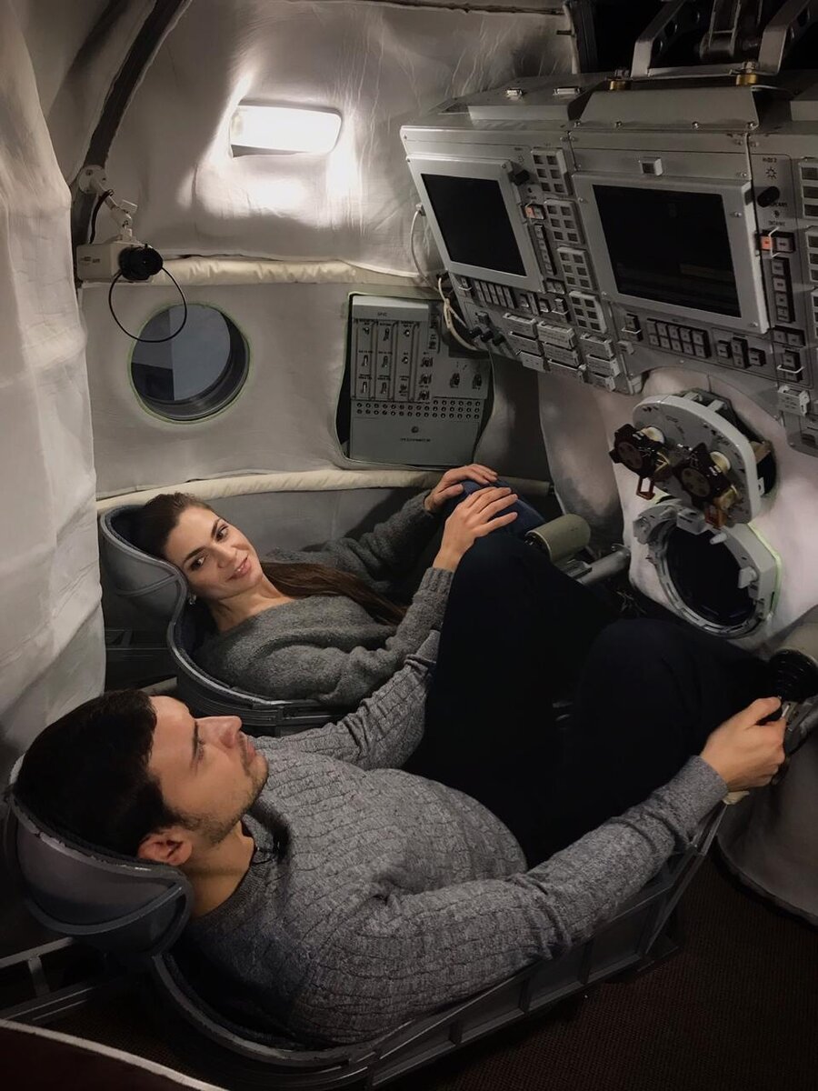 В музее космонавтики есть реальная возможность почувствовать себя настоящими космонавтами и научиться управлять космическим кораблём «Союз-ТМА».