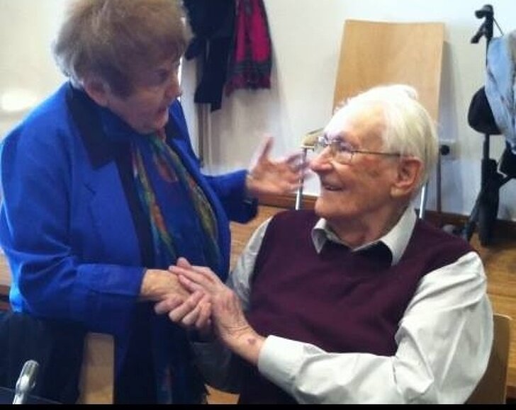 Ева Мозес Кор и Оскар Гренинг, 2015 год.© Eva Mozes Kor / Facebook  