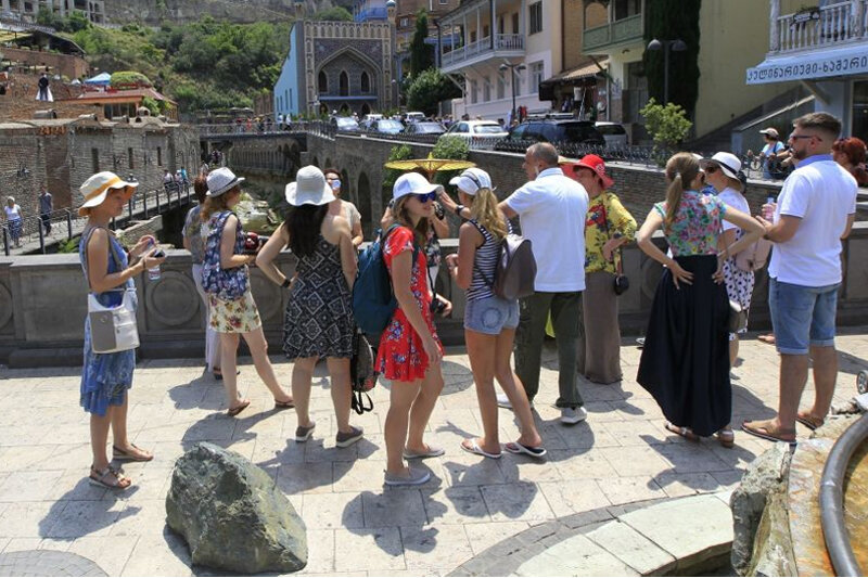 Главным источником доходов туристического бизнеса Грузии до недавнего времени оставались туристы из России. Здесь и далее использованы фото из сети Интернет. 