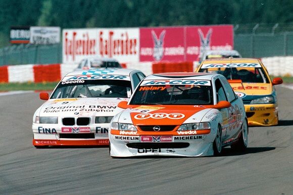 STW 1998 год. Эрик Хилари против Джонни Чекотто. 