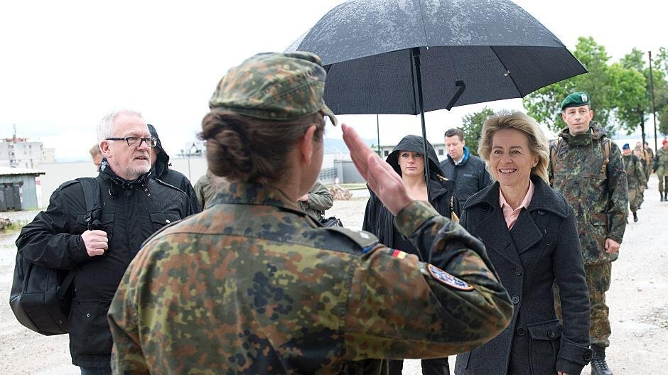 Урсула фон дер Ляйен в Косово