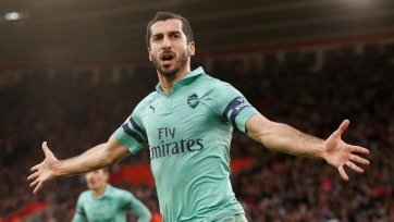 Фото: arsenal.comПри этом, как утверждает итальянский журналист Джанлука Ди Марцио, «волки» хотят получить в дальнейшем право на выкуп армянского игрока. Данный вопрос должен решиться в ближайшие часы.
