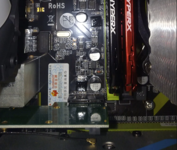 Отлично смотрится на корпусе с боковым обзорным стеклом) (Радиатор охлаждения материнской платы).