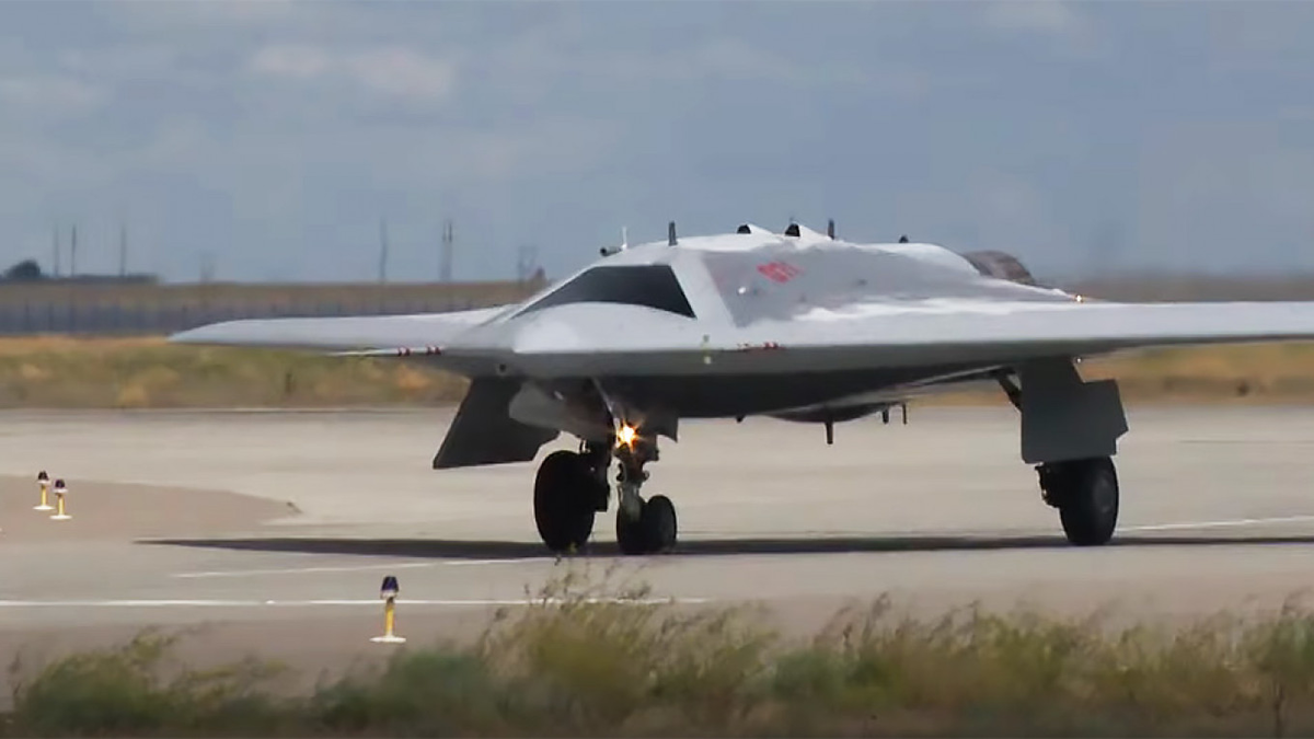 Russian Okhotnik-B Stealth Drone