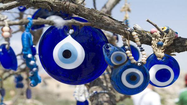 Турецкий глаз оберег: символ защиты и удачи