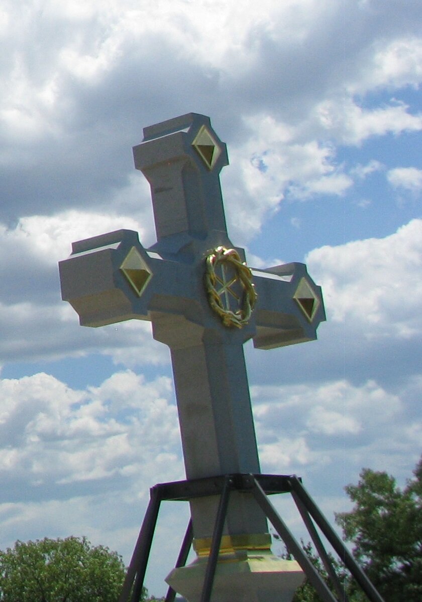 Крест многострадальный