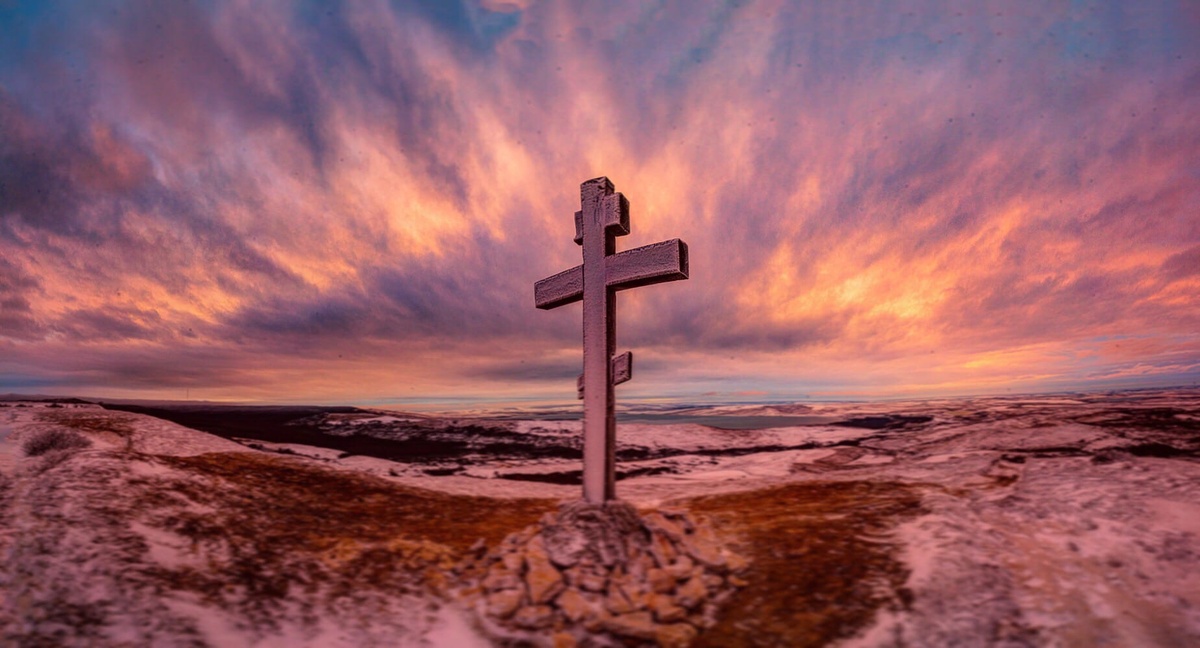 Когда жил в Ставрополе, любил с друзьями кататься на велосипедах на Беспутскую поляну. С ее края открывается прекрасный вид на десятки километров вокруг.