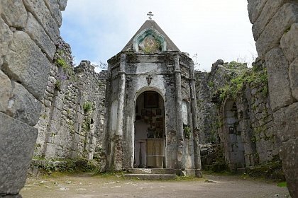 Часовня на вершине Анакопийской горы