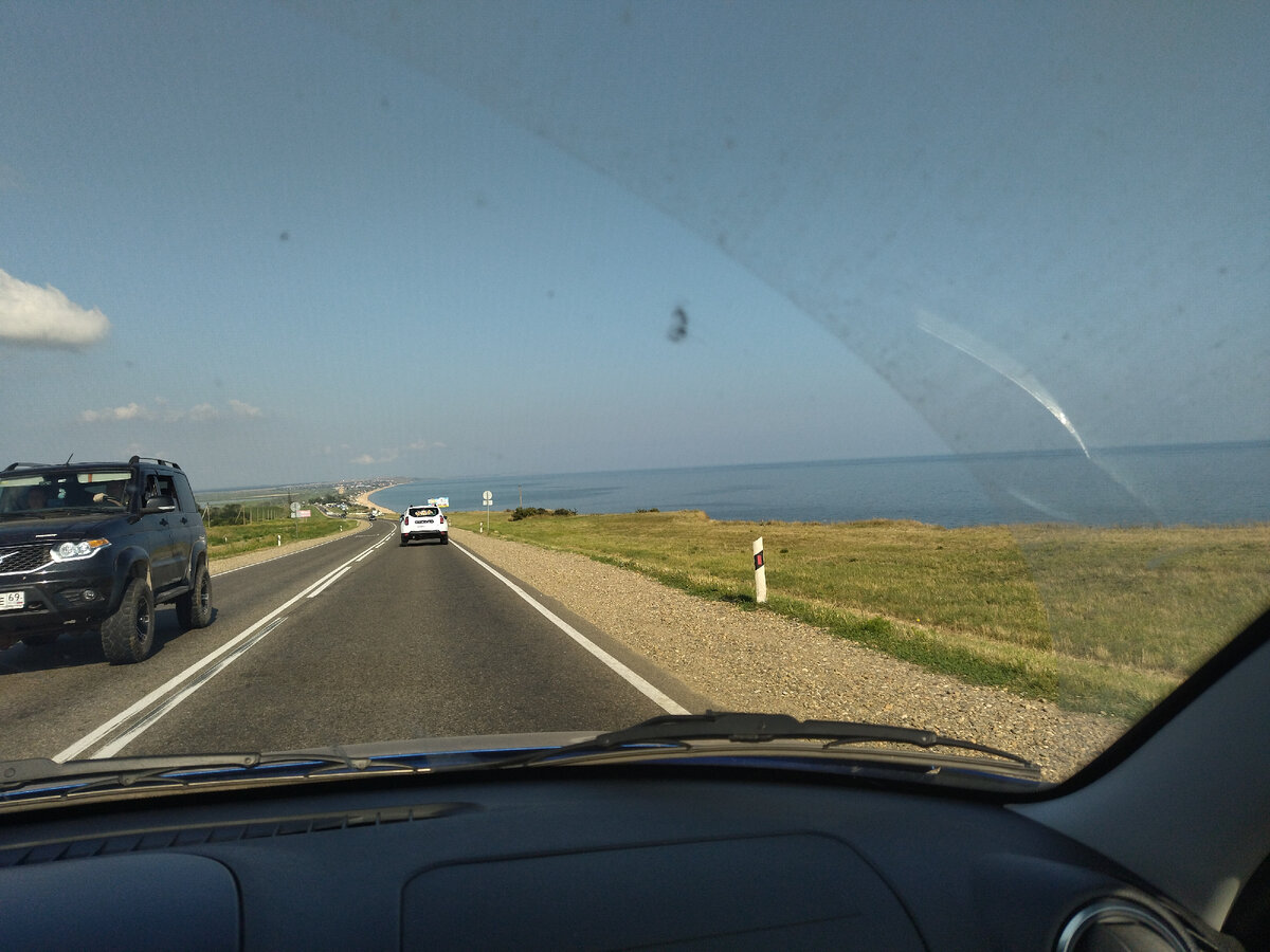 Вспоминаю те первые эмоции, когда пробыв сутки в дороге, ощущая нереальную усталость, ты видишь первый раз вот этот горизонт❤️ Нескончаемое море!