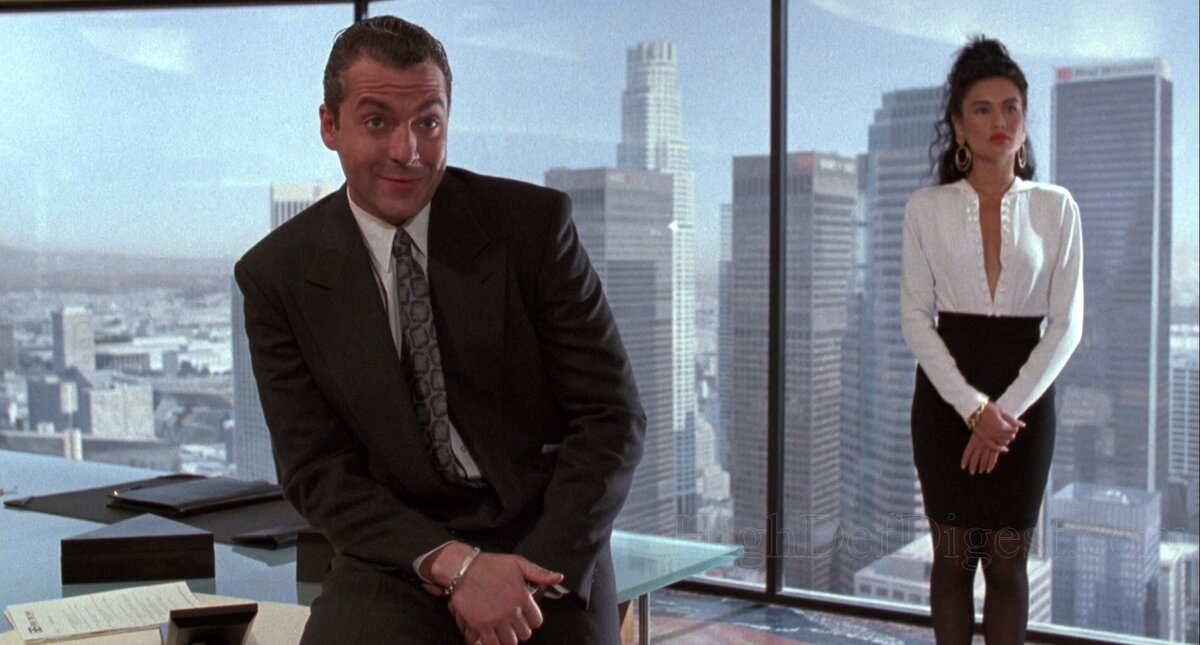 Кадр из фильма "Харли Дэвидсон и Ковбой Мальборо" (1991)