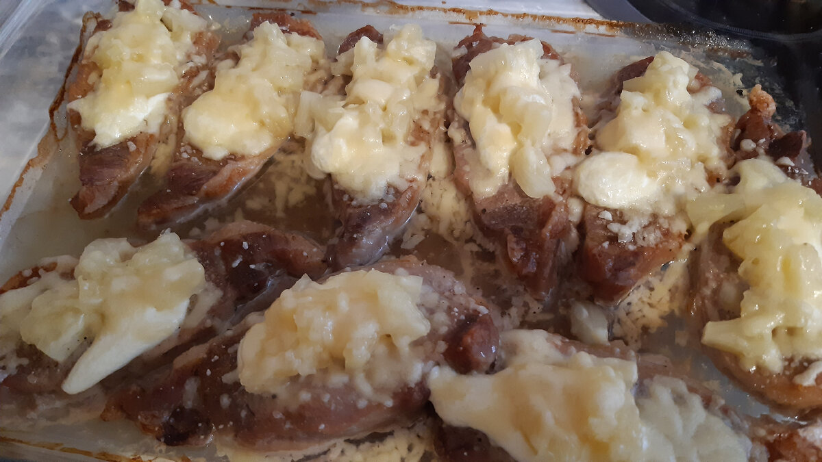 свинина с ананасами