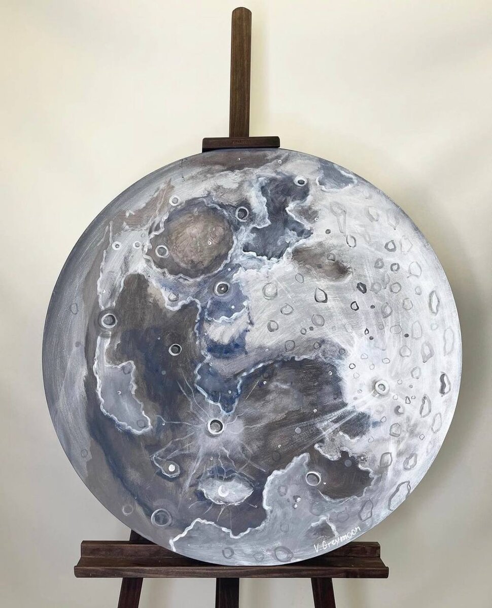 v.greymoonNew Moon. 700 mm. Acrylic. 