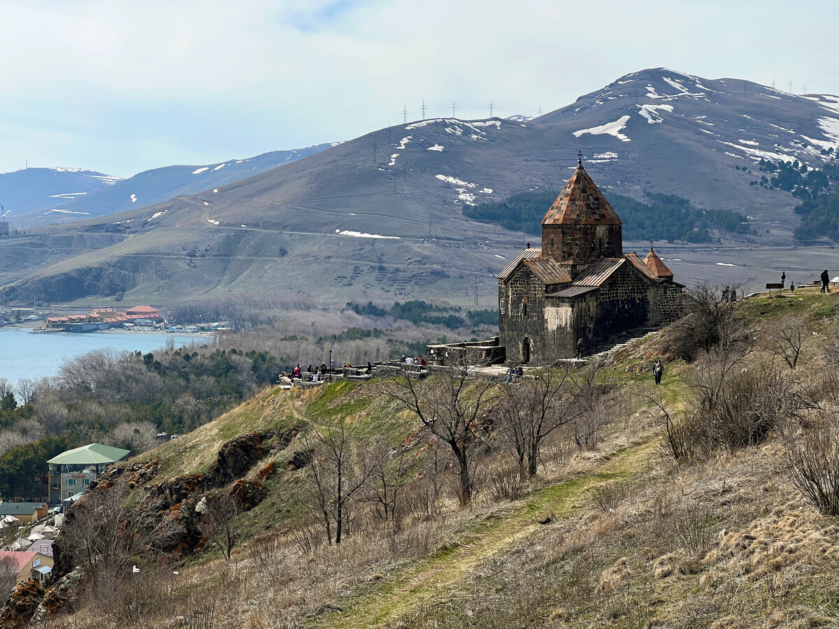 севан достопримечательности