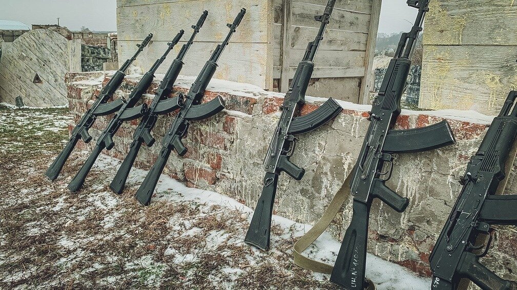     Мобилизованный красноярец просит продлить ему отпуск, чтобы подлечиться и отправить ребенка с аутизмом в школу.