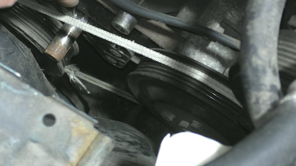 Так я ехал 170 км, и судя по состоянию веревочки, проехал бы еще столько же.