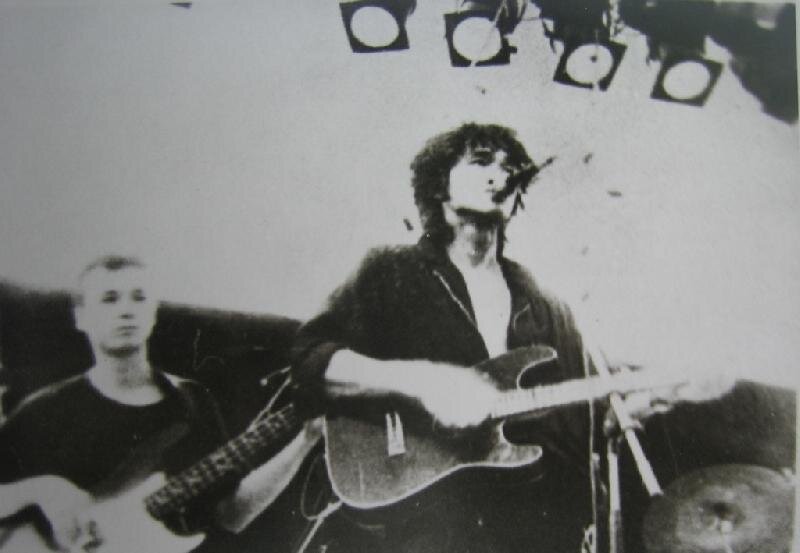 Виктор Цой на стадионе «Кубань». Фото: kinoman.net.