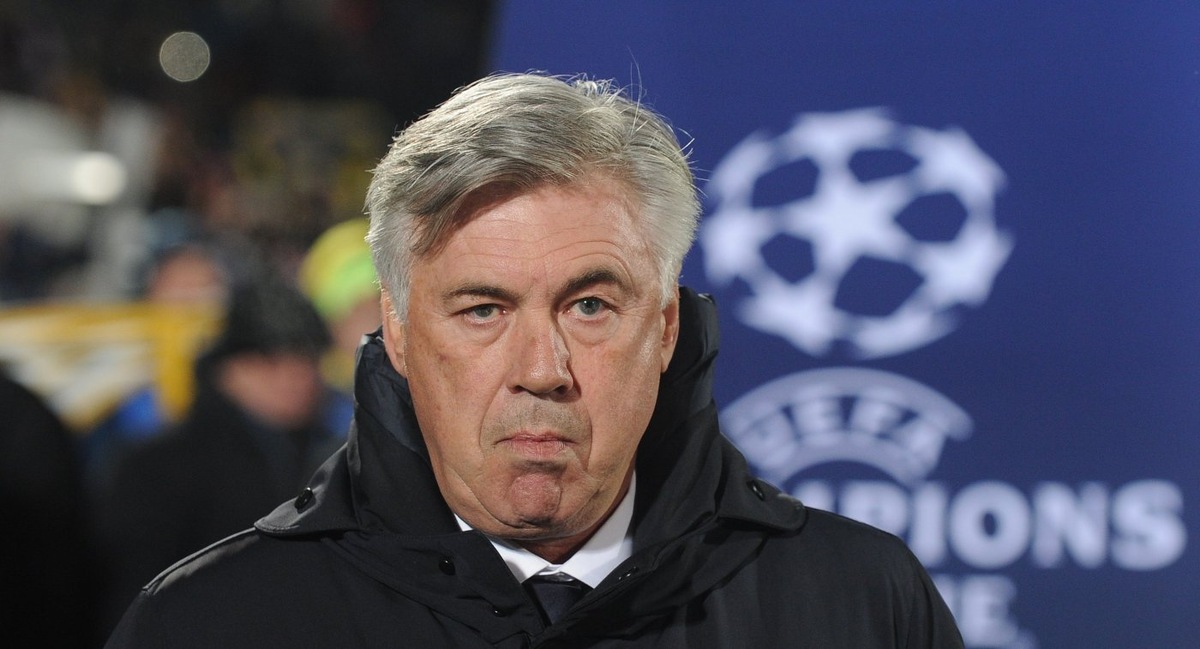 Карло Анчелотти - главный тренер  «Наполи» 