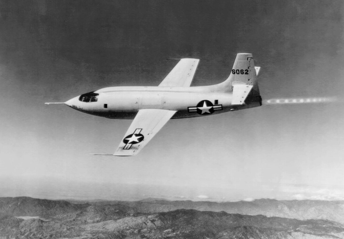 Bell X-1 в историческом полёте, 14 октября 1947 года. Фото: NASA