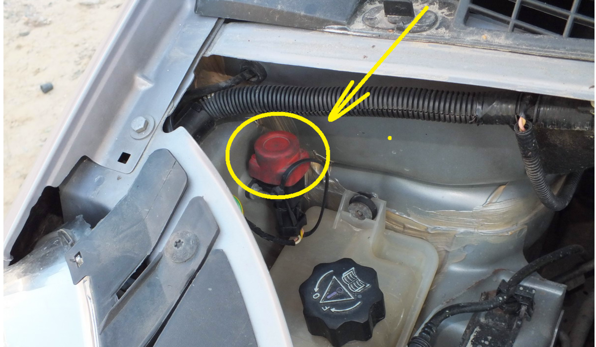 аварийное отключение бензонасоса. аварийное отключение бензонасоса. кнопка аварийного отключения бензонасоса форд мондео 4. инерционный выключатель ваз 2110. форд фокус 1 аварийная кнопка бензонасоса.