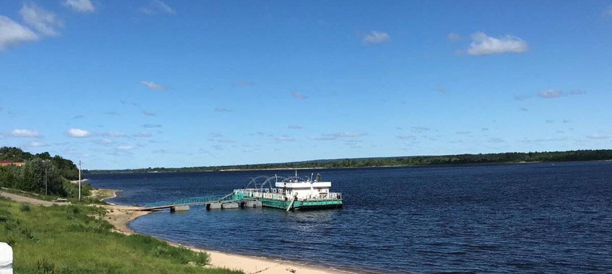 Волга хоть и не море, но природа тоже манит.