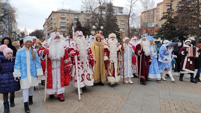 Собственно, парад.